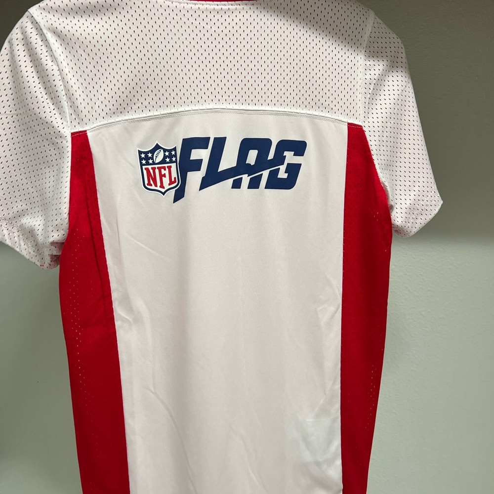 NFL Tampa Bay Buccaneers Jersey | Women’s Size M | Red & White - Picture 2 of 4